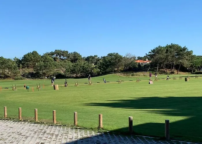 Golf, & Pool House Apartment